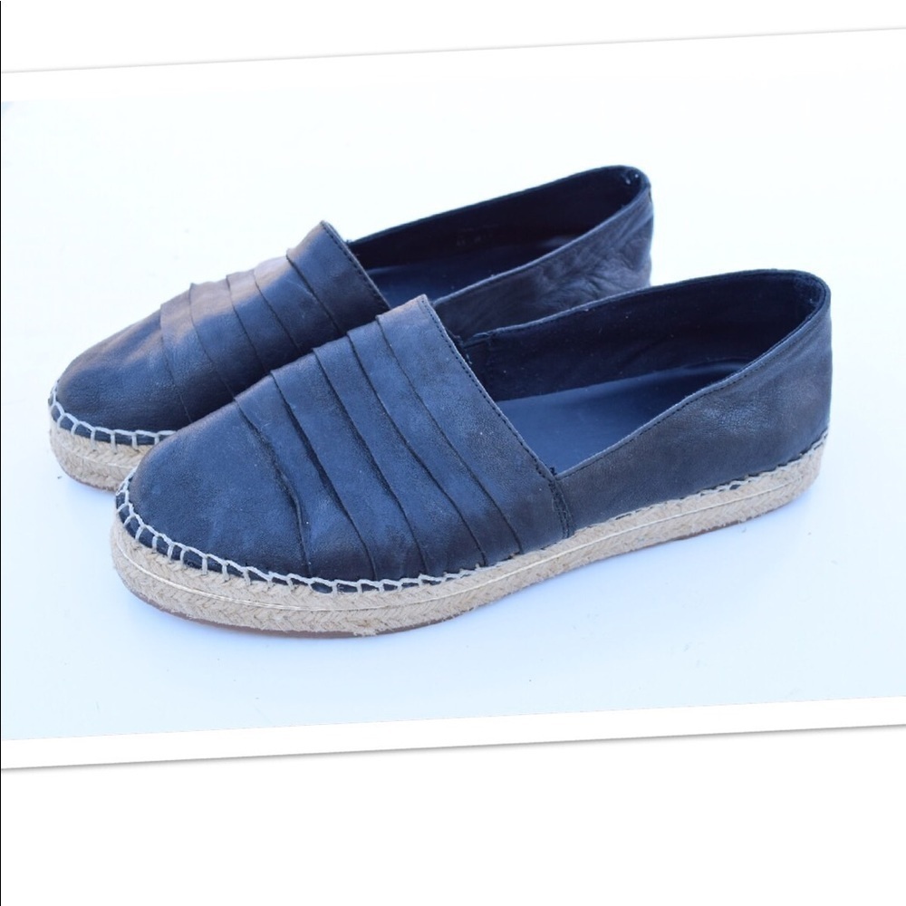Aldo Cowee espradille flats